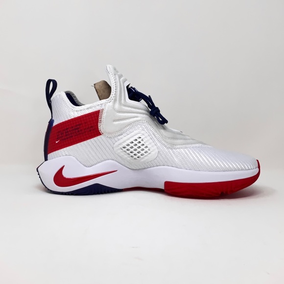 Nike LeBron Soldier XIV 'USA' Basketball Sneaker - Picture 8 of 10